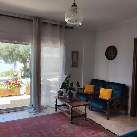 Serene Vintage